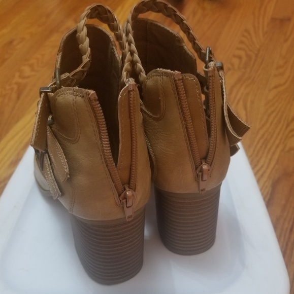 Open Toe ankle Booties - Picture 3 of 6